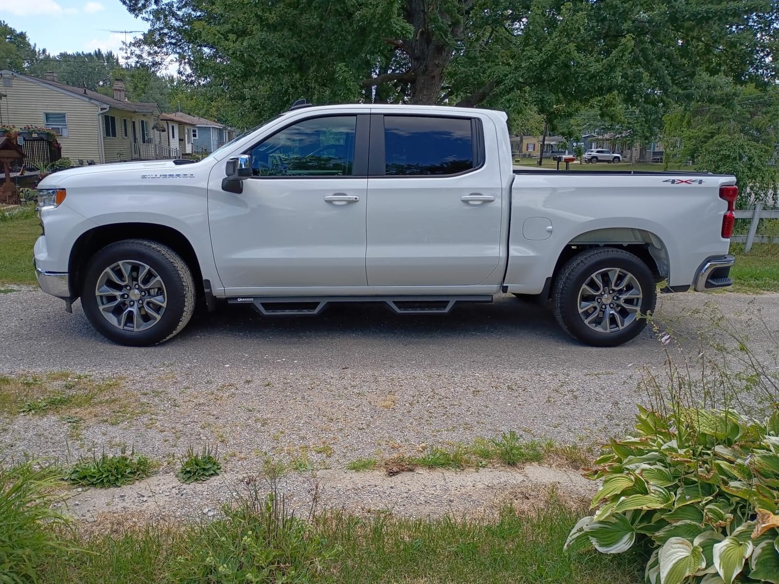 Tyger Auto LanderX Running Board Compatible with 2019-2026 Chevy Silverado GMC Sierra 1500; 2020-2026 2500 3500HD | Crew Cab | TG-LX3C82318 | Drop Step Side Step Rail Nerf Bars customer photo 2