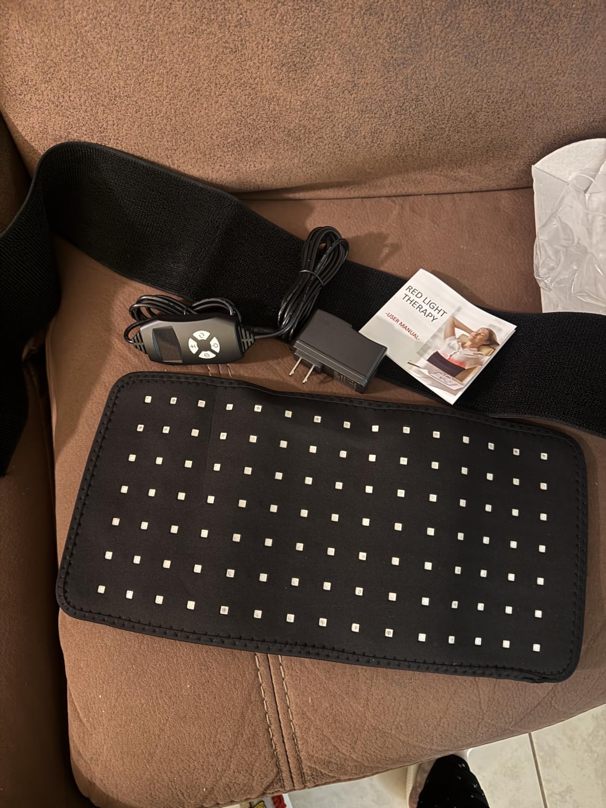 bonodave Red Light Therapy Pad for Body Back Knee Shoulder Hands Feet 660nm 850nm Home Use 3 Chips in 1 Infrared Wrap Belt Gift for Women Men (Corded) customer photo 1