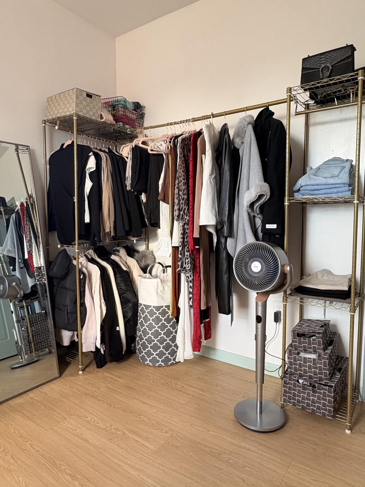 Ulif E10 Clothes Rack(With Stretchable Hanger Rod)Freestanding Clothing Racks for Hanging Clothes,Adjustable Closet Organizer System,Portable Garment Rack 73-97