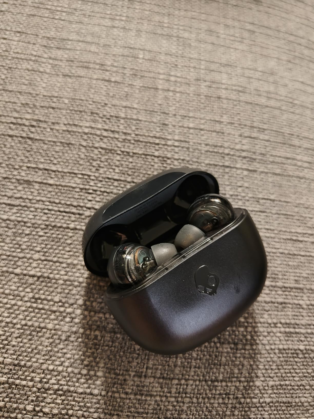 Skullcandy Rail ANC Active Noise Cancelling Wireless Earbuds - True Black customer photo 2
