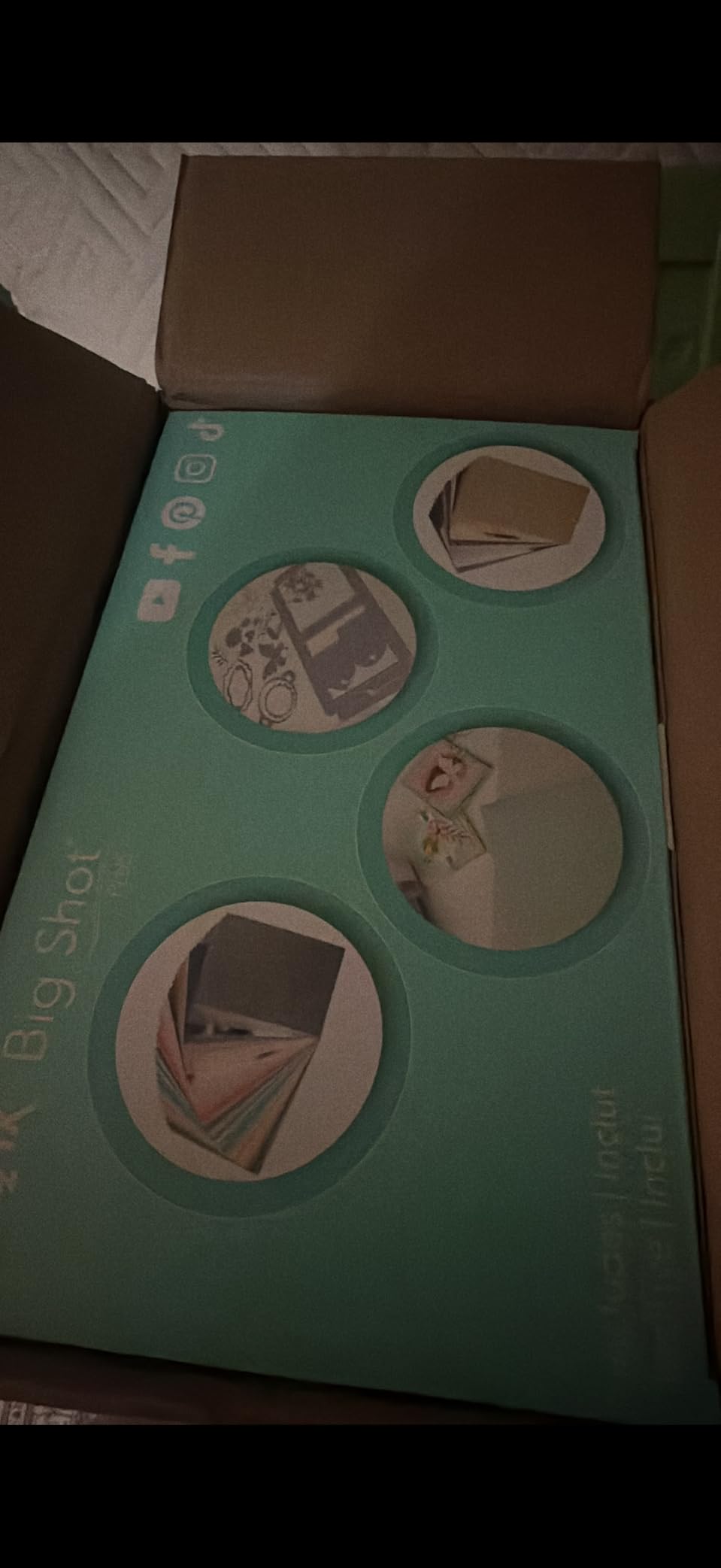 Sizzix Big Shot Plus Starter Kit (9
