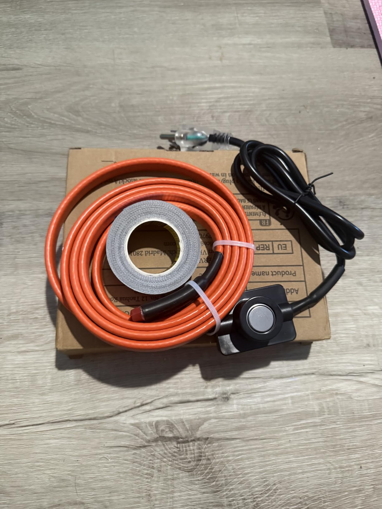 9FT Heat Tape for Water Pipe Freeze Protection 8W/FT customer photo 1