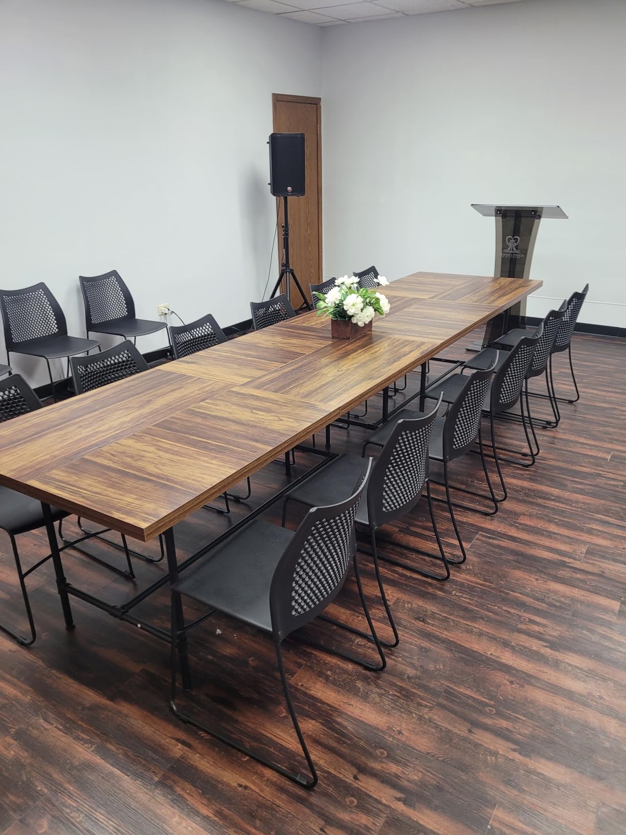 Tribesigns 8FT Conference Table, 94.48L x 47.24W x 29.52H Inches Boat Shaped Meeting Table with Rectangle Grommet, Modern Seminar Boardroom Table for Office Conference Room (8ft, Walnut & Black) customer photo 1
