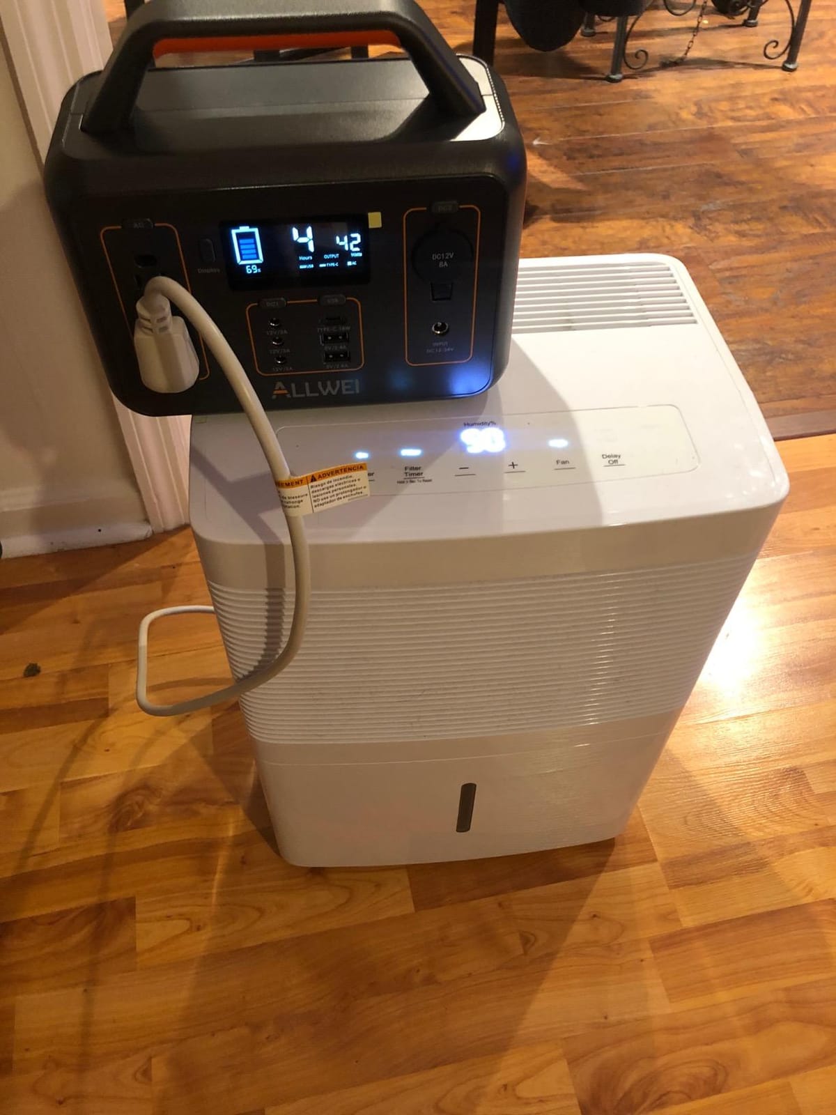 ALLWEI Portable Power Station 500W, 512Wh LiFePO4 Battery UPS Backup Power customer photo 1