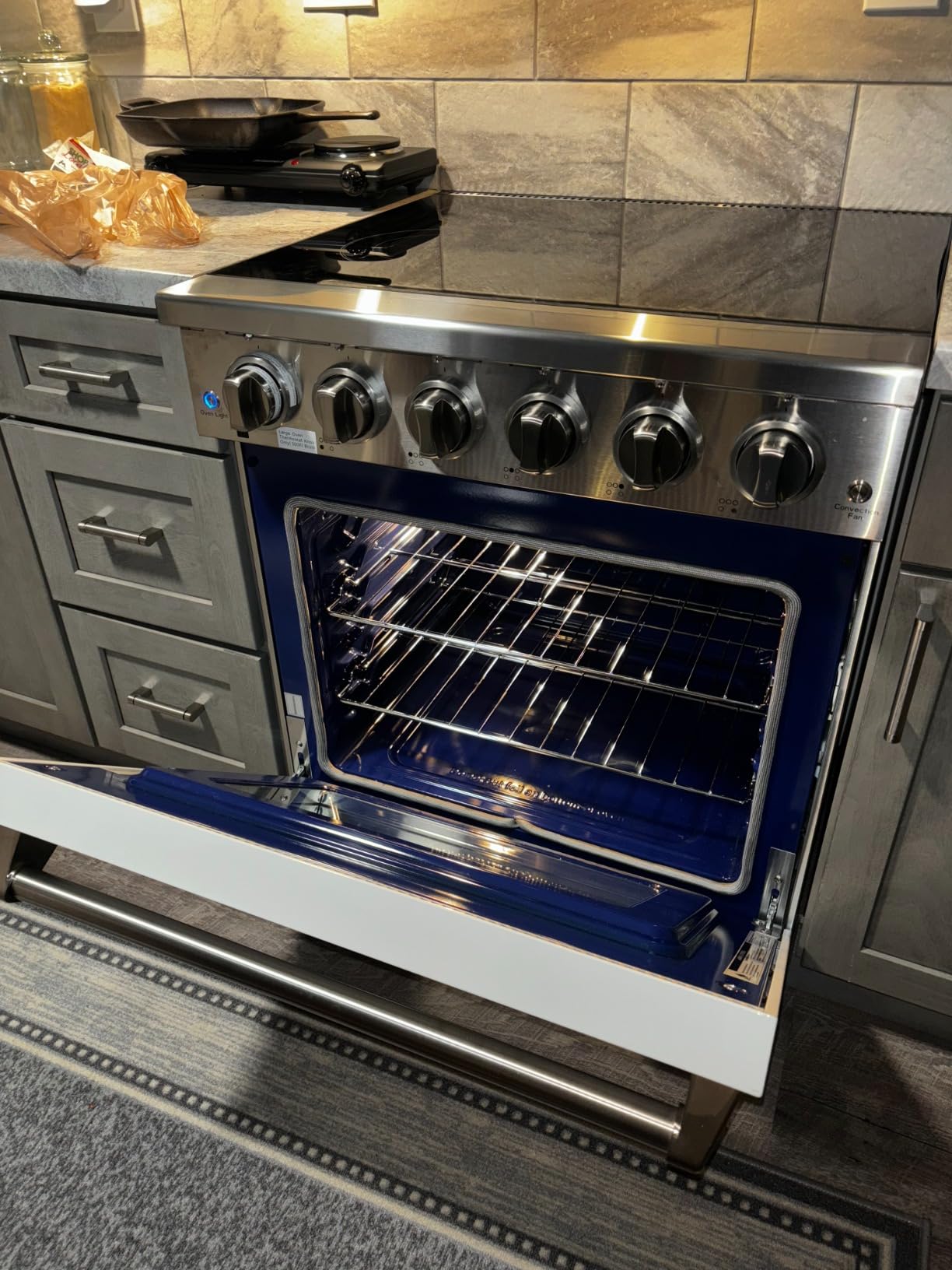 KOSTCH 30 inch Professional Electric Range with 5 Heating Elements Cooktop, 4.55 Cu. Ft. Convection Oven Capacity, Smooth Glass Top, in Stainless Steel, KOS-30RE06H (Red) customer photo 1