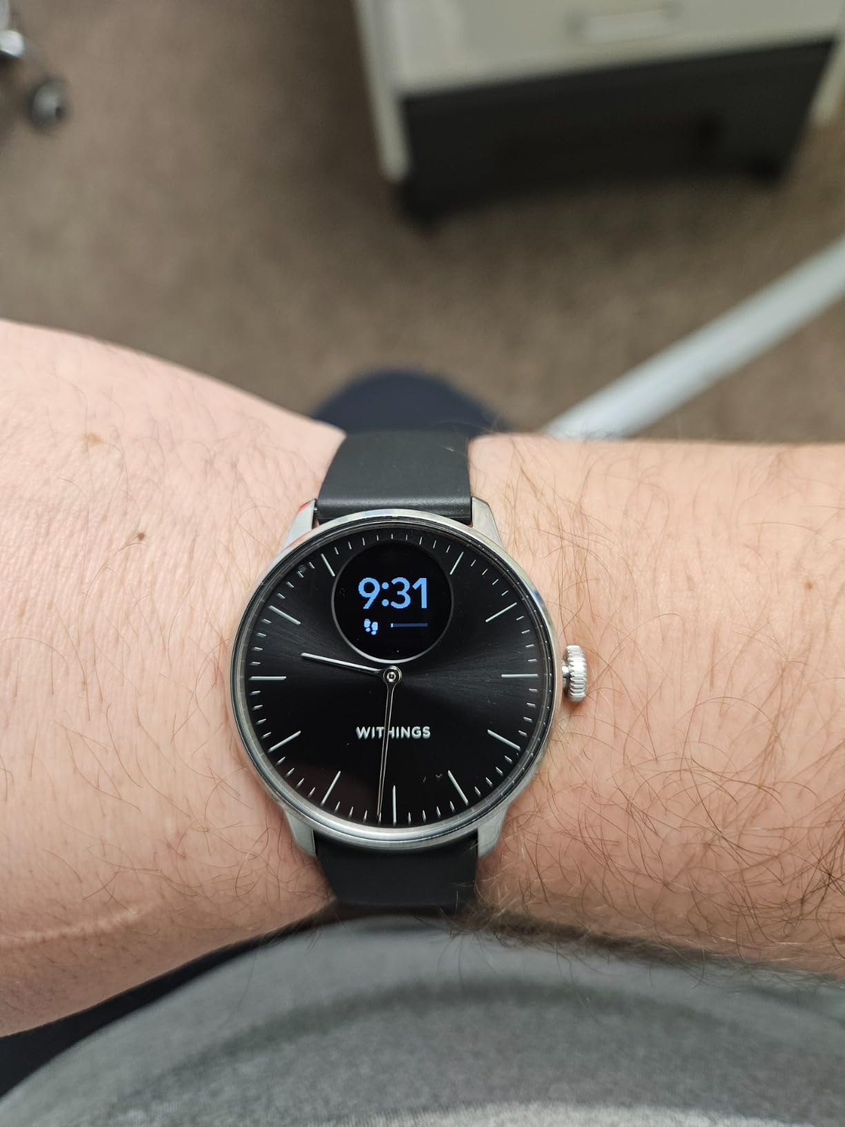 Withings ScanWatch Light - Hybrid Smart Watch, Heart Rate Monitoring, Fitness Tracker, Cycle Tracker, Sleep Monitoring customer photo 2