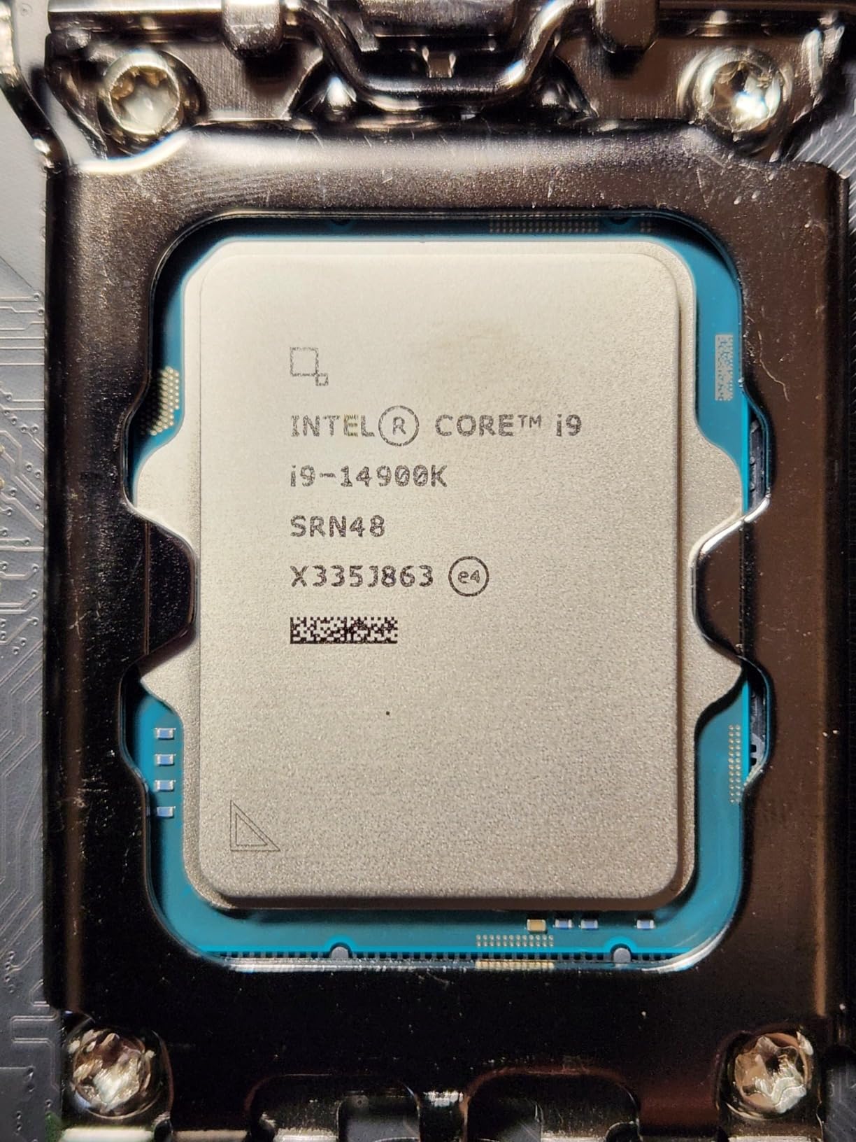 Intel® Core™ i9-14900K Desktop Processor customer photo 2