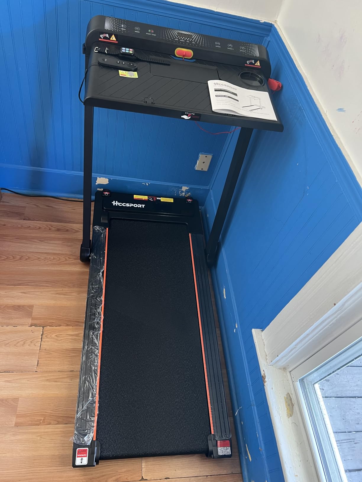 Hccsport Treadmill with Incline, 3 in 1 Under Desk Treadmill Walking Pad with Removable Desk Workstation 3.5HP Foldable Compact Walking Treadmills for Home Small Office with Wristband Remote Control customer photo 2