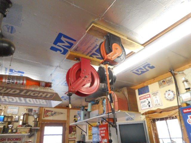Giraffe Tools Retractable Air Hose Reel 50ft with Swivel Bracket 3/8