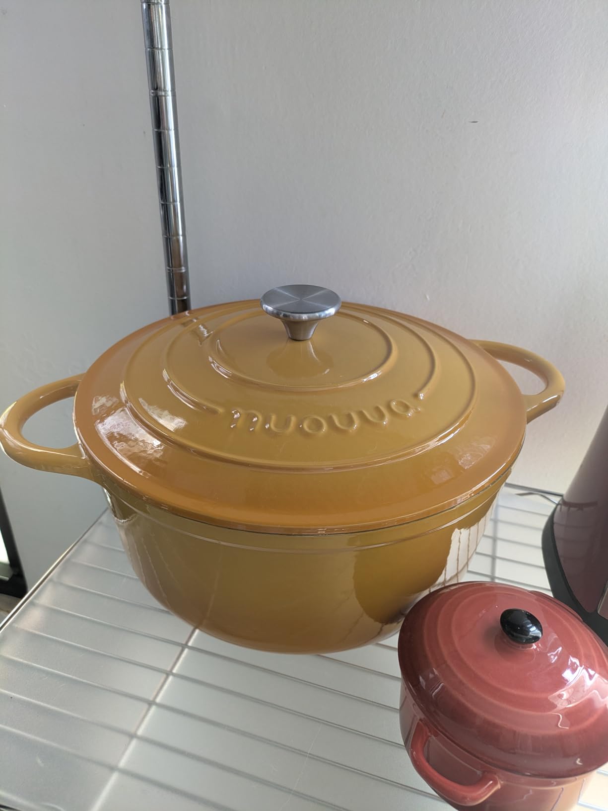 Nuovva Enamelled Cast Iron Dutch Oven Pot with Lid-6.4 Quart Non Stick Casserole Pot-Heavy Duty & Oven Safe up to 500° F for Bread Baking, Braising, Stews, Roasting - 28cm Dark Blue customer photo 1