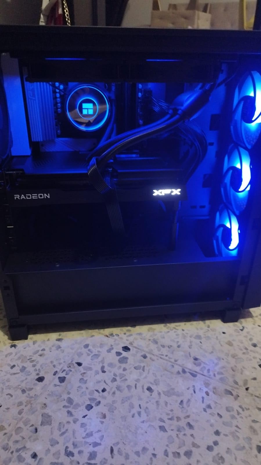Thermaltake GF1 Fully Modular ATX 850W Power Supply - 80 Plus Gold - Ultra Quiet - Zero RPM, PS-TPD-0850FNFAGU-P customer photo 2