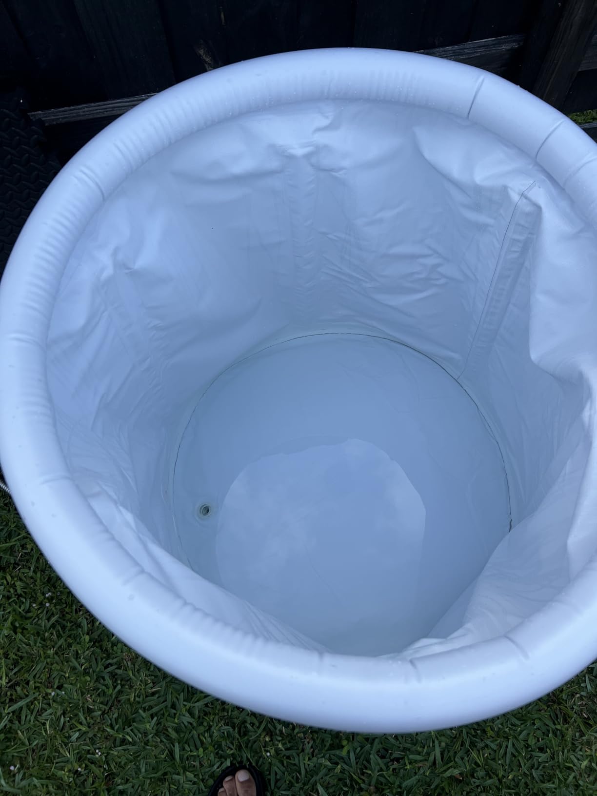 BINYUAN XL Ice Bath Tub for Athletes With Cover 99 Gal Cold Plunge Tub | Tub for Recovery, Multiple Layered Portable, for Gardens, Gyms and Other Cold Water Therapy Training customer photo 2