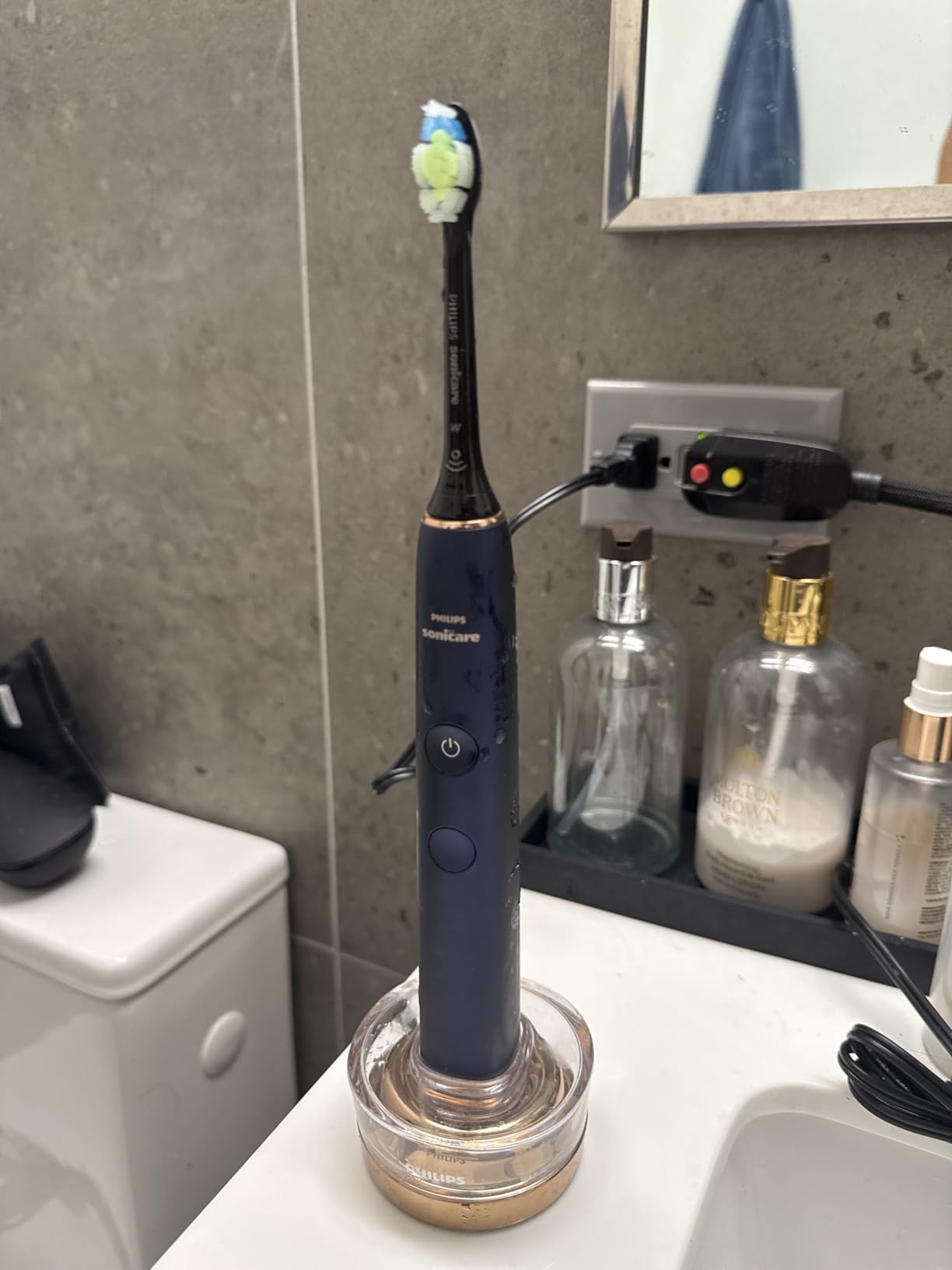 Philips Sonicare DiamondClean 9750 Electric Toothbrush, 4 Brush Heads, Blue customer photo 2