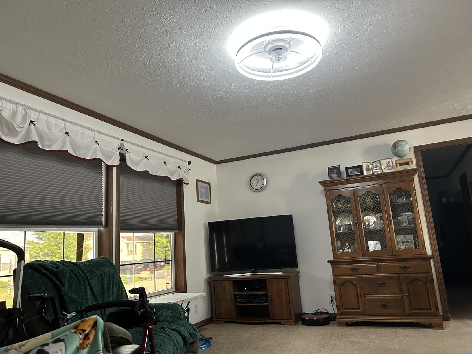 Fszdorj 20'' Low Profile Ceiling Fan with Light and Remote, Fandelier Black customer photo 2
