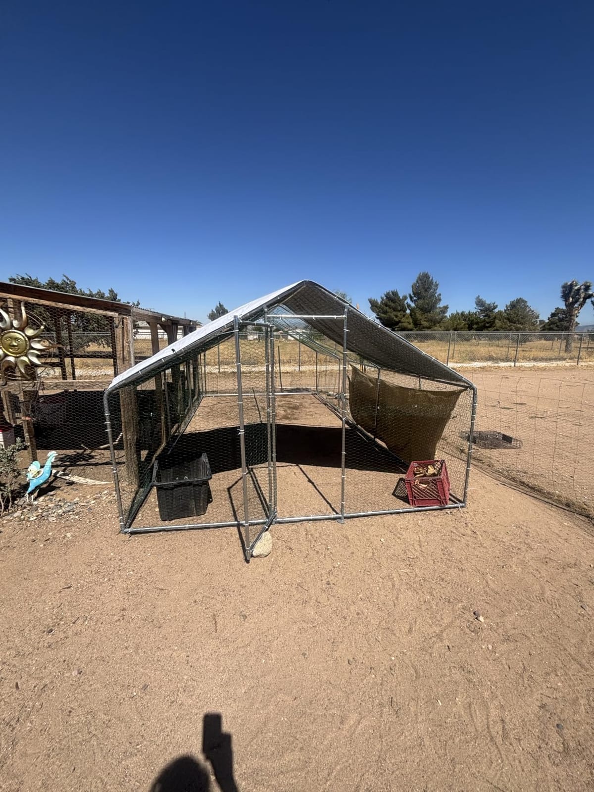 NUGRIART Large Metal Chicken Coop Walk-in Poultry Cage with Water-Resident and Anti-UV Cover Duck Rabbit Cat House Outdoor Chicken Run Pen with Spire Shaped Cage customer photo 1