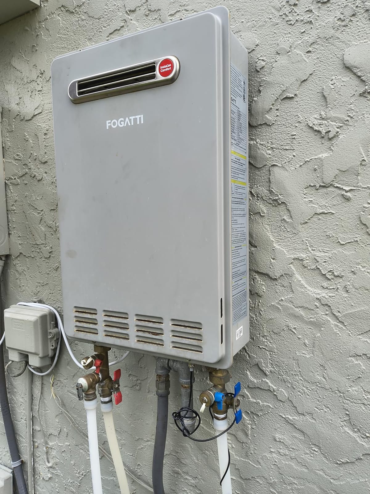 FOGATTI Tankless Water Heater Natural Gas Indoor On Demand CSA Certified customer photo 1