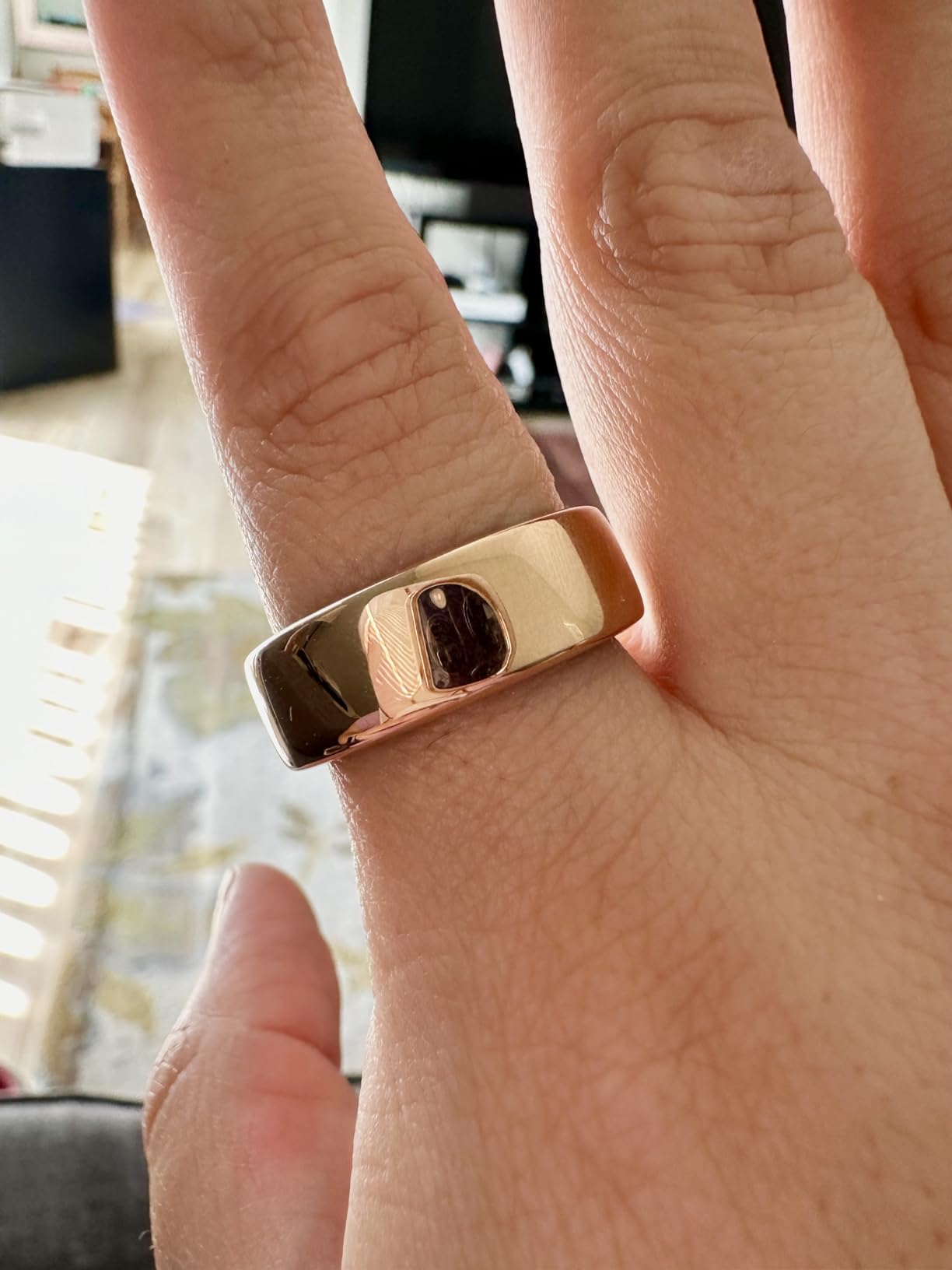 Oura Ring Gen3 Horizon - Black - Size 12 customer photo 2