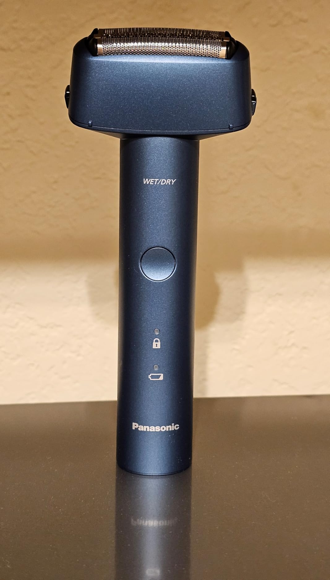 Panasonic Electric Razor for Men, Wet Dry Shaver with 3-Blade Cutting System, Ergonomic Handle and USB-C Charging- ES-RM3B-K customer photo 1