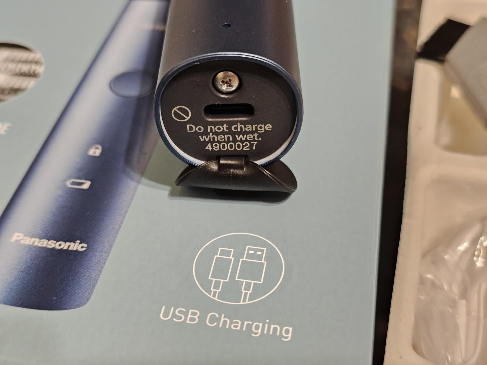 Panasonic Electric Razor for Men, Wet Dry Shaver with 3-Blade Cutting System, Ergonomic Handle and USB-C Charging- ES-RM3B-K customer photo 2