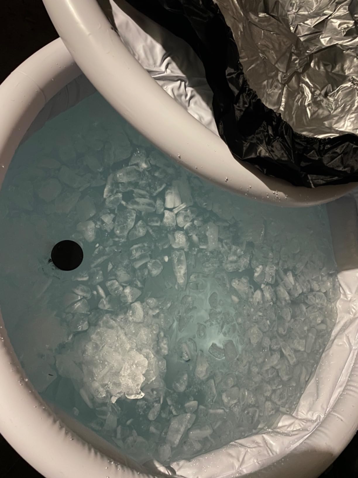 Cold Plunge Tub – Portable Ice Bath Tub for Athletes & Adults – Inflatable Bathtub for Cold Water Therapy, Sports Recovery & Wellness – Outdoor & Indoor Use – 5-Year Assurance customer photo 2