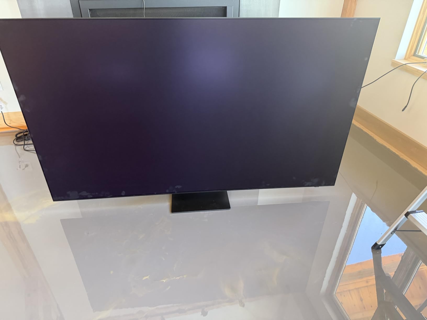 Samsung 65-Inch Class OLED 4K S95D Series HDR Pro Smart TV w/Dolby Atmos, Object Tracking Sound+, Motion Xcelerator, Real Depth Enhancer, 4K AI Upscaling, Alexa Built-in (QN65S95D, 2024 Model) customer photo 1