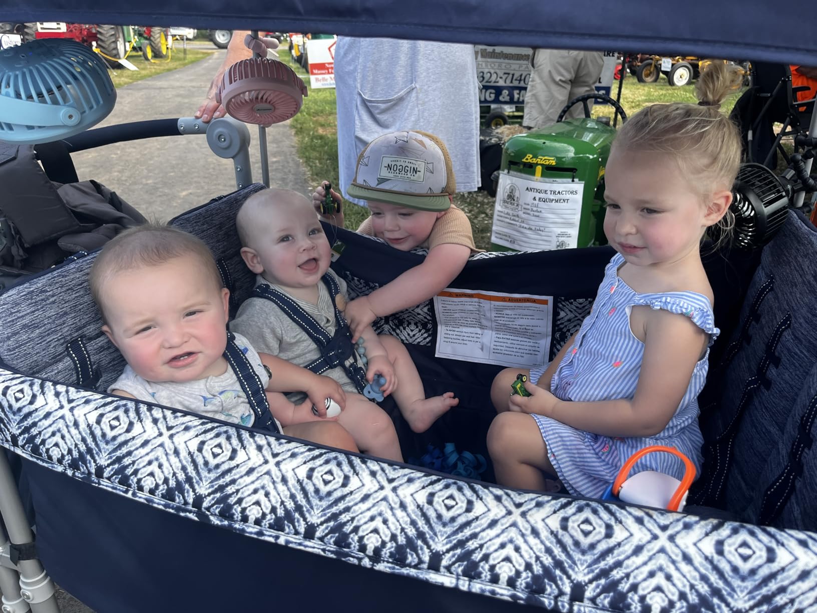 Safety 1st Summit Quad Wagon Stroller, 4 Seat Quad Stroller Wagon, Navy Ink customer photo 1