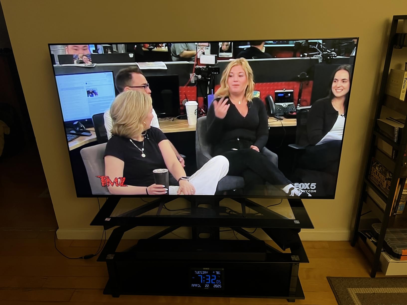 Sony 85 Inch BRAVIA 7 Mini LED QLED 4K HDR Smart Google TV (K-85XR70) customer photo 1