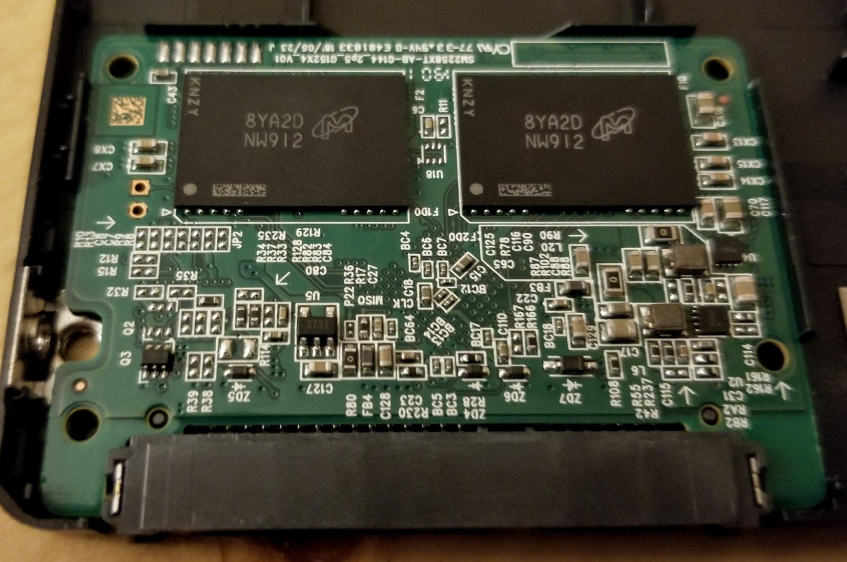 Crucial BX500 SATA SSD 4TB, 2.5