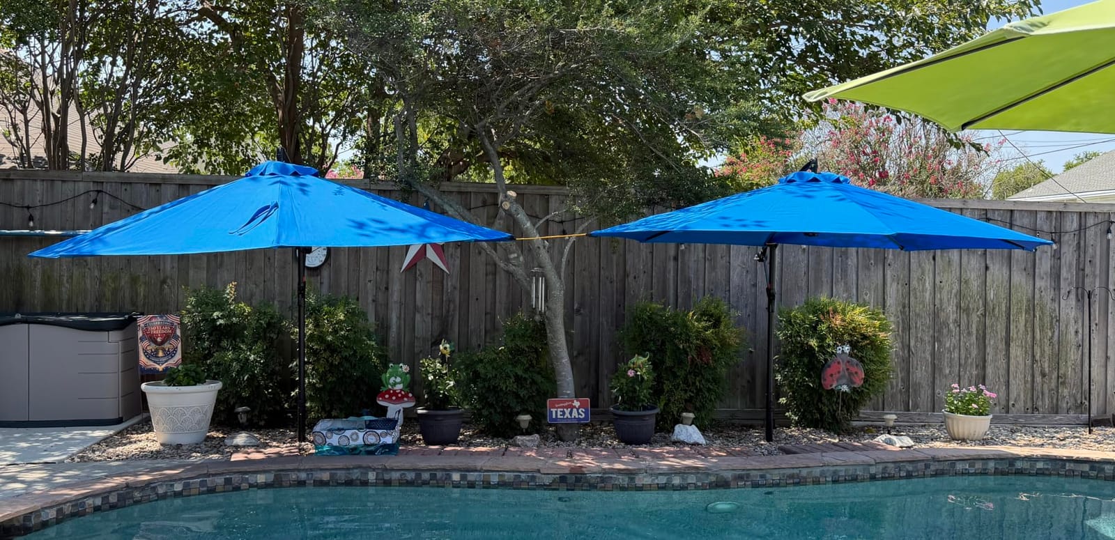 Best Choice Products 10ft Offset Cantilever Hanging Market Patio Umbrella, 8 Sturdy Ribs, Easy Adjustment - Amethyst Purple customer photo 1