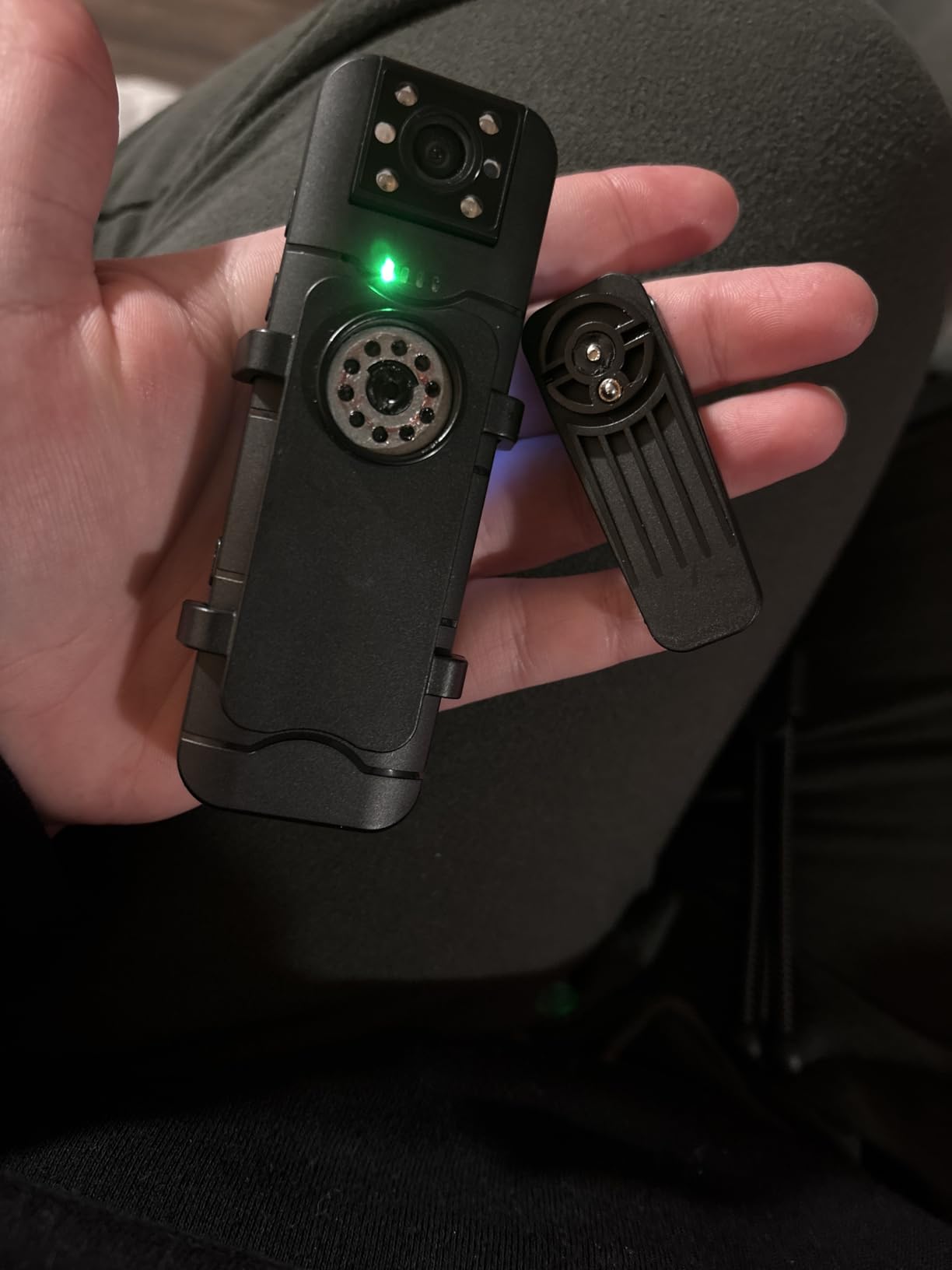kaysunlink Body Camera with Audio and Video Recording 1080P FHD Mini Police Wearable Body Worn Cam Portable Small Personal Camcorder Sport Action Outdoor Video Recorder (128GB) customer photo 1
