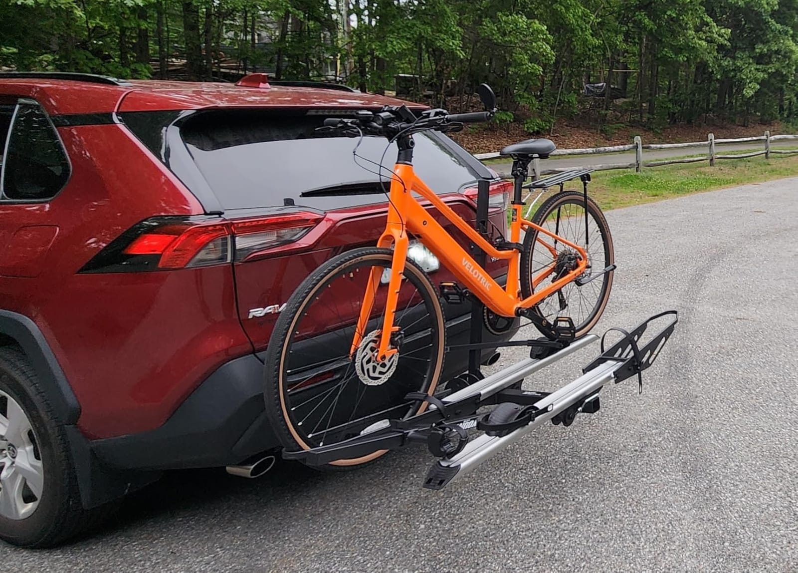 Young Hitch Mount Bike Rack with Ramp, 200 lbs. Capacity for 2 E-Bikes, Fat Tire and Standard, fits Cars, SUVs, RVs, Trailers with 2 Inch Receiver customer photo 2