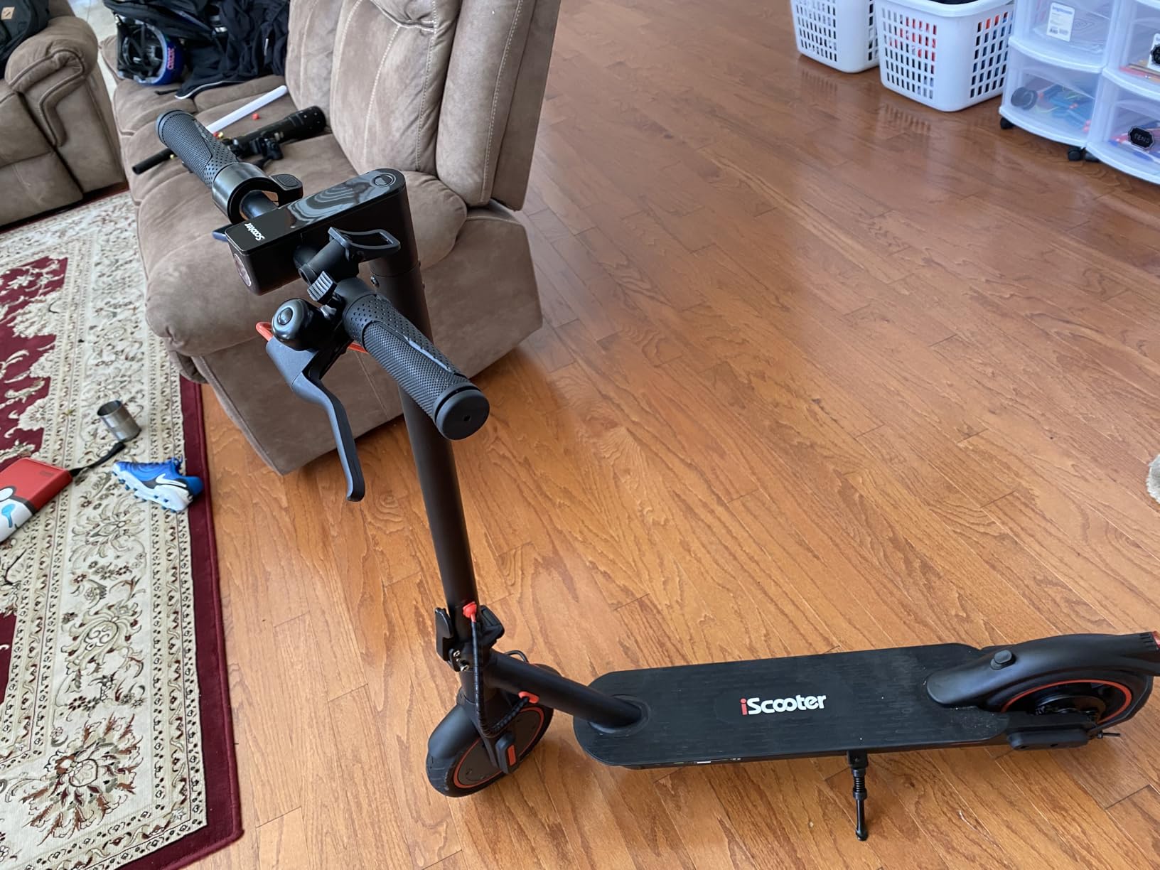 iScooter Electric Scooter for Adults, Foldable E-Scooter for Commuting customer photo 2