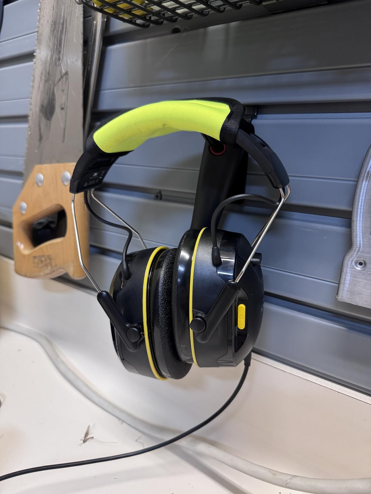 3M WorkTunes Connect Wireless Hearing Protector with Bluetooth customer photo 2
