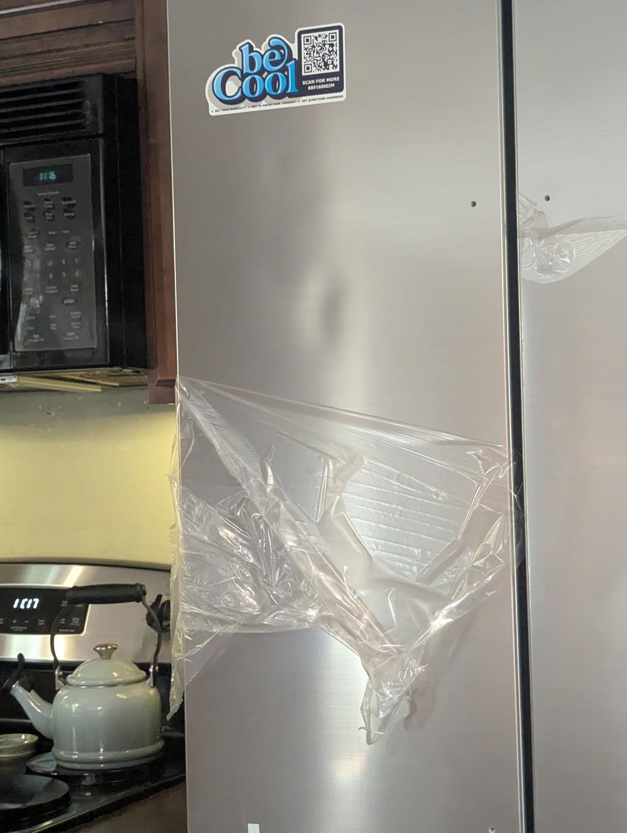 BLACK+DECKER 16 Cu. Ft. French Door Refrigerator, Built-in Ice Maker, White customer photo 1