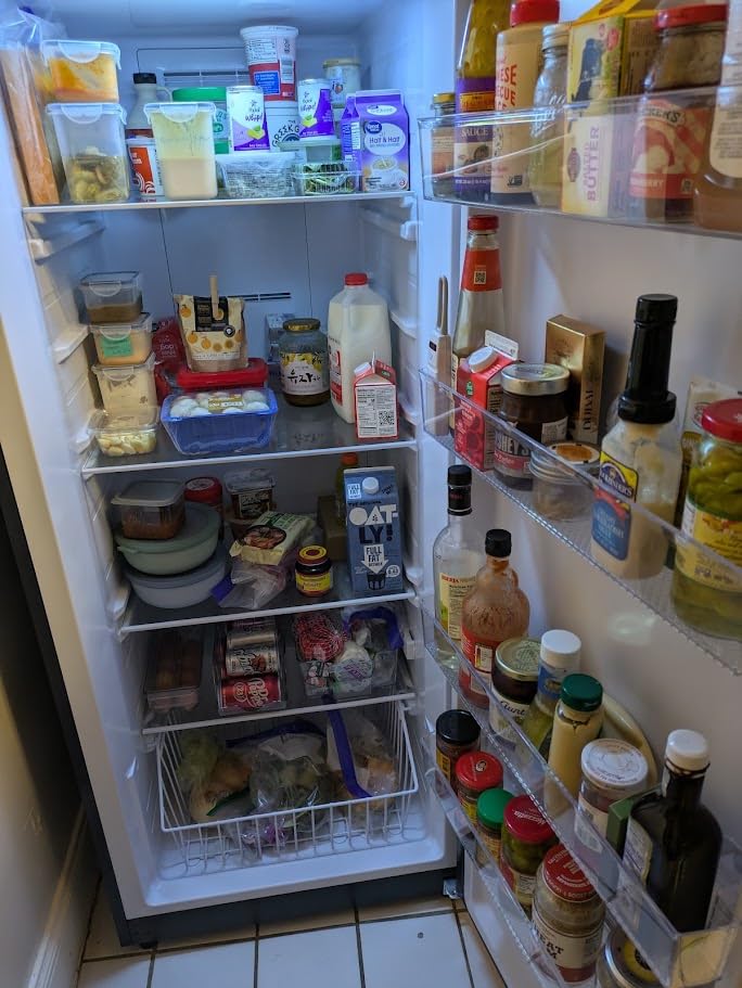 BLACK+DECKER 17 Cu. Ft. Convertible Freezer Refrigerator, BUC1700XB, Black customer photo 2