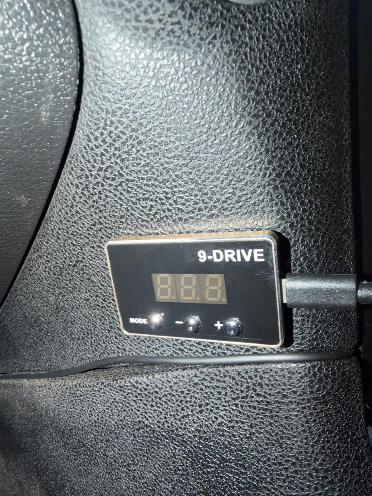 9 Drive 9-Mode Electronic Throttle Response Controller 807 customer photo 2