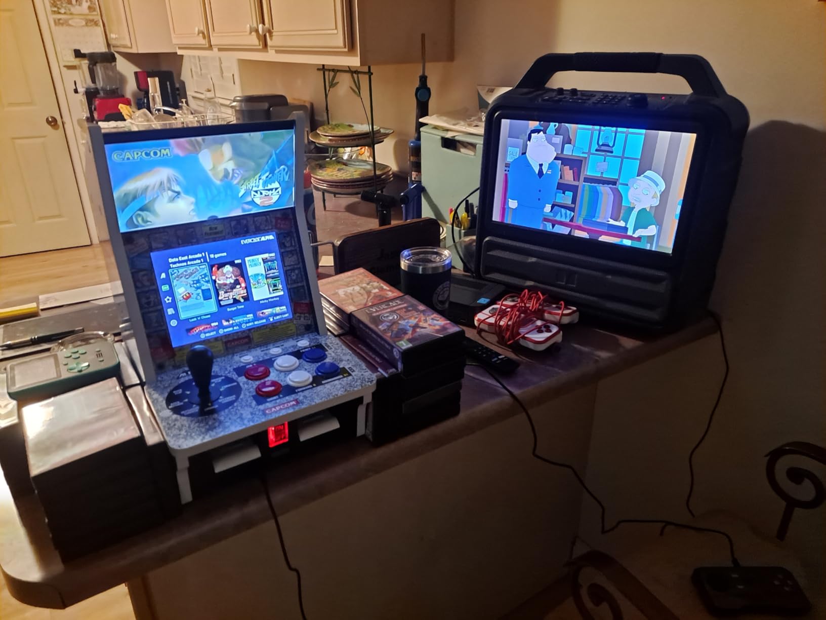 Evercade Alpha Street Fighter Bartop Arcade - Pre-assembled unit with Competition-Grade Arcade Controls + 8” High-Resolution IPS Screen customer photo 1