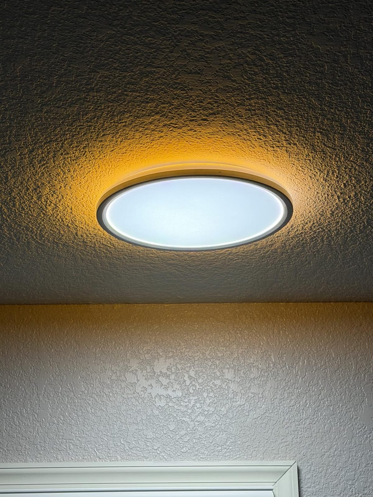 AmazeFan 12Inch LED Flush Mount Ceiling Light with Remote Control, Dimmable Night Light 1800K 3000K/4000K/6500K 24W Low Profile Hardwiring Ceiling Lamp for Bedroom LivingRoom Kitchen Hallway-Black customer photo 2