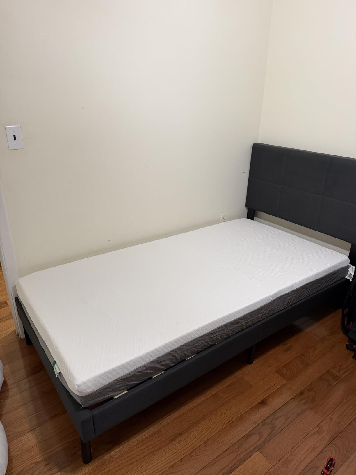 Novilla Bliss XL Twin Mattress, 8 Inch Gel XL Twin Memory Foam Mattress customer photo 2