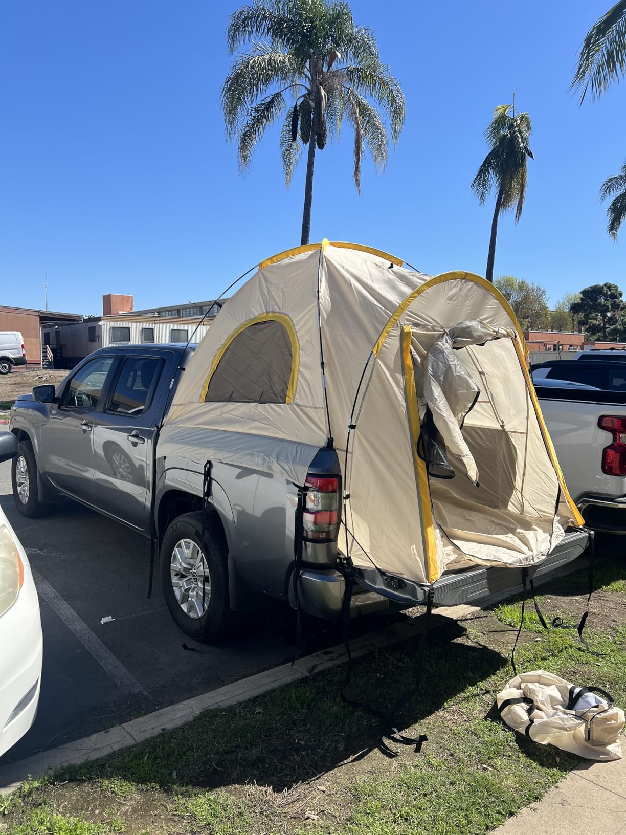Pickup Truck Tent with Awning Shade,Waterproof PU5000mm Oxford for 5.5-6.3 FT Truck Bed for Camping Travel Outdoor Activities for Chevy Silverado 1500,Ram 1500/Dakota,F150,GMC 1500,Titan,Tundra customer photo 1