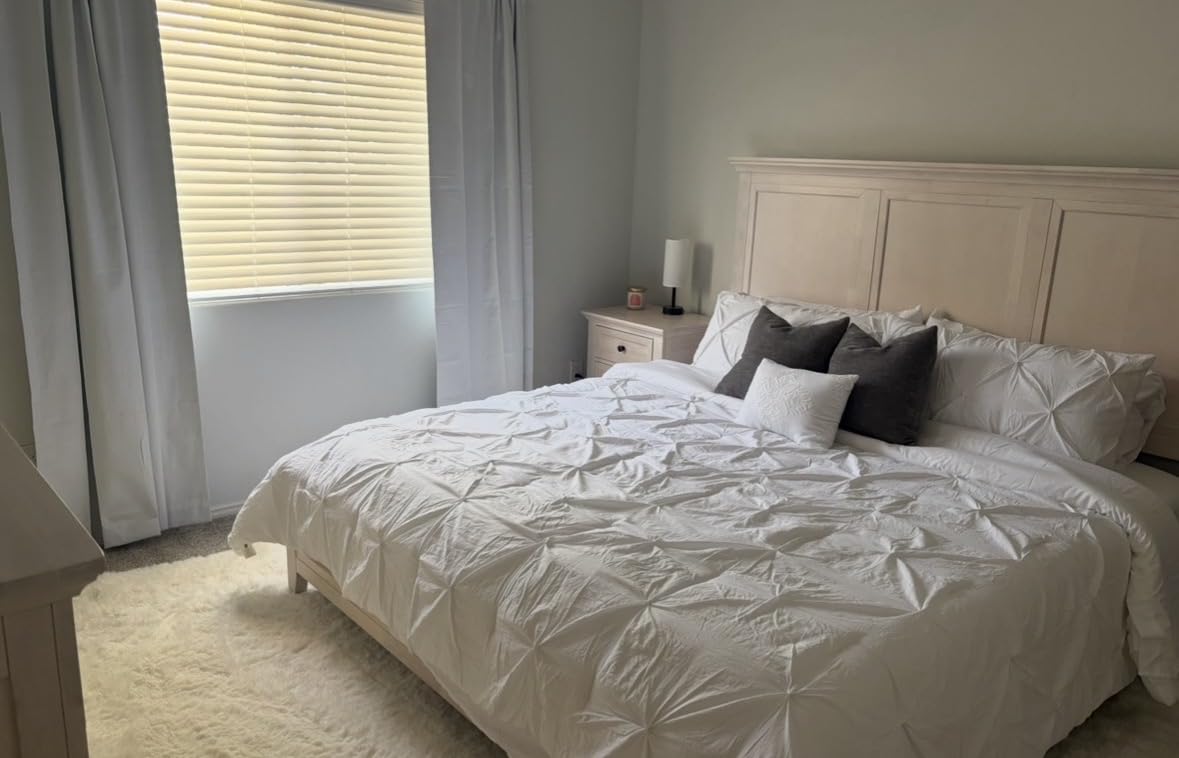 Sealy Dreamlife 12” Foam Mattress-in-a-Box, Queen, SealyComfort Gel Memory Foam, SealySupport Transition Foam, Surface-Guard Technology customer photo 2