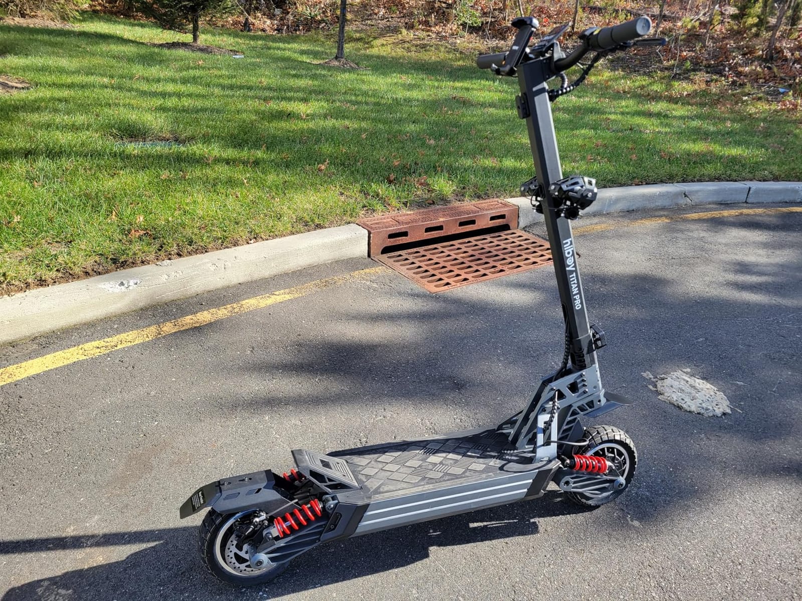 Hiboy Titan Pro Electric Scooter, Dual 1200W Motors, Long Range customer photo 1