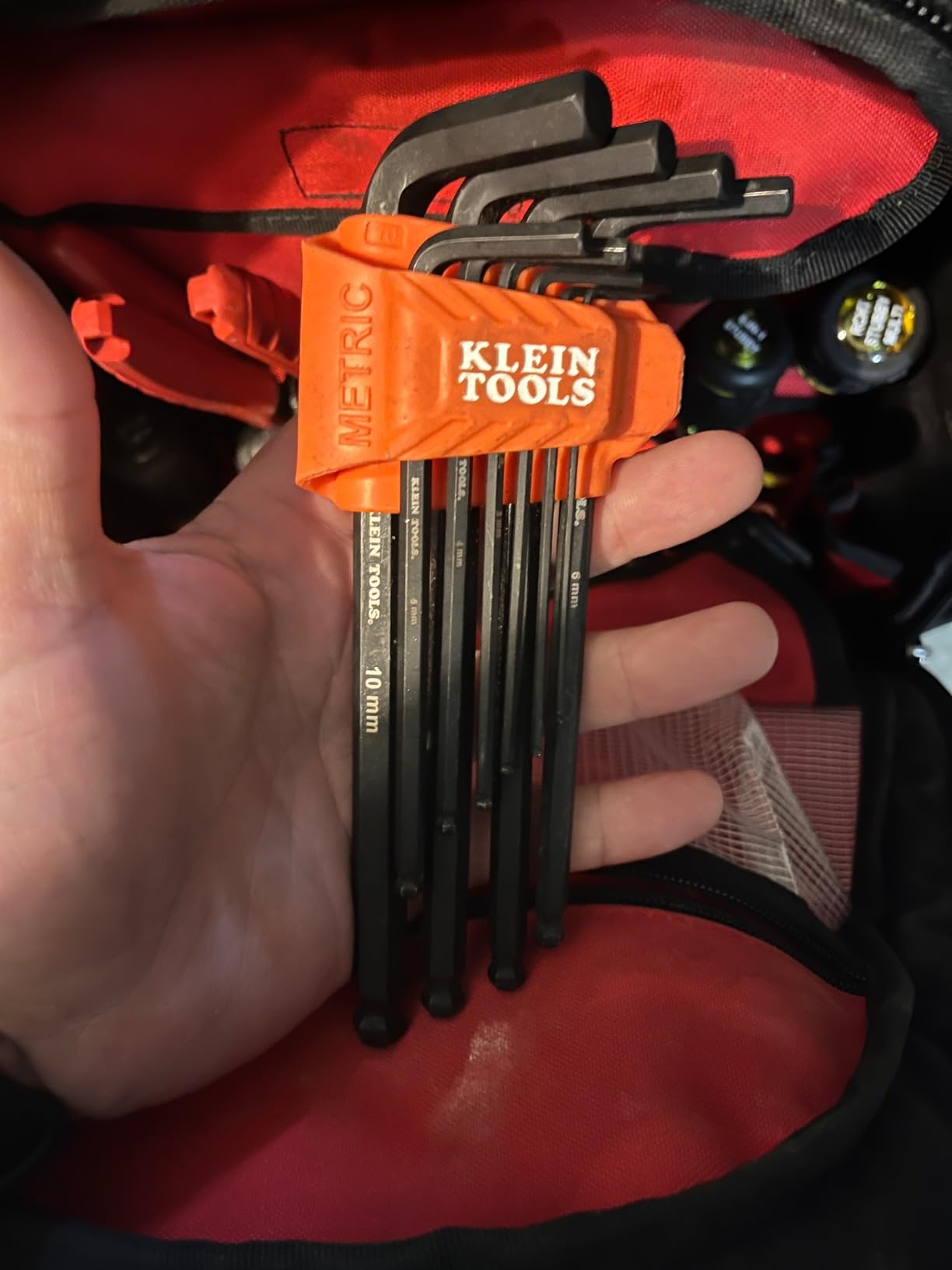 KLEIN TOOLS BLS22 22-Piece Long Ball-End Hex Key Wrench Set, SAE and Metric, Heat-Treated, L-Style, 1/16-Inch to 3/8-Inch and 1.5mm to 10mm customer photo 1