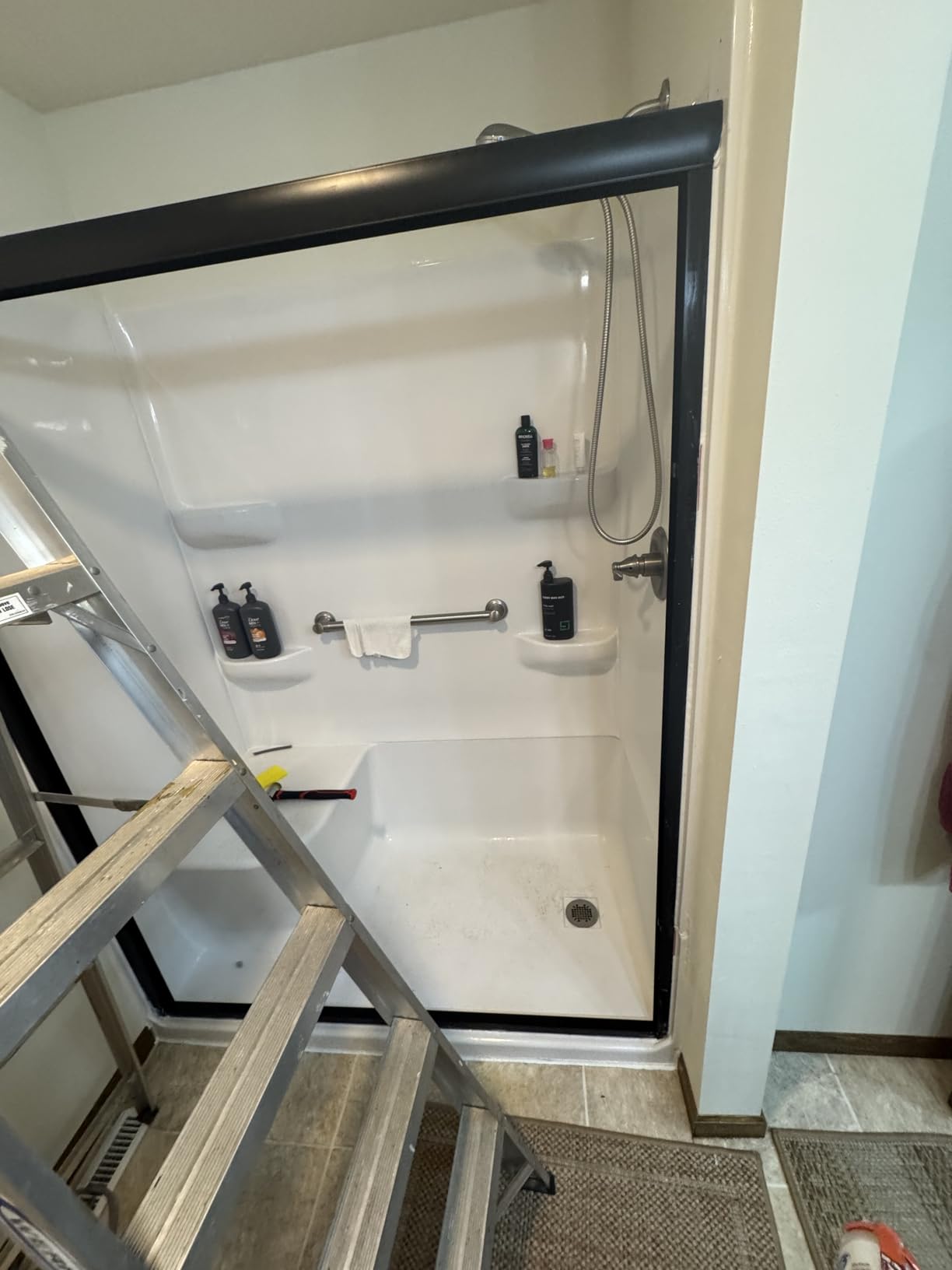 GETPRO Shower Door Double Sliding 57-60 in. W x 72 in. H Semi-Frameless Bypasss Bathroom Glass Shower Sliding Doors,1/4 inch Clear Tempered Glass Door for Walk-in Shower Matte Black customer photo 2