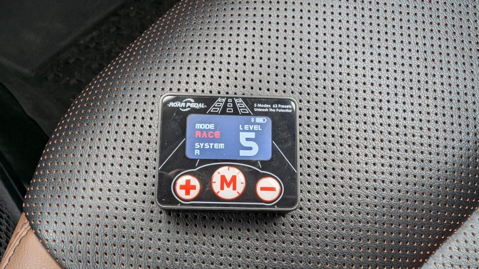 Roar Pedal Throttle Response Controller with Remote RP913 customer photo 2