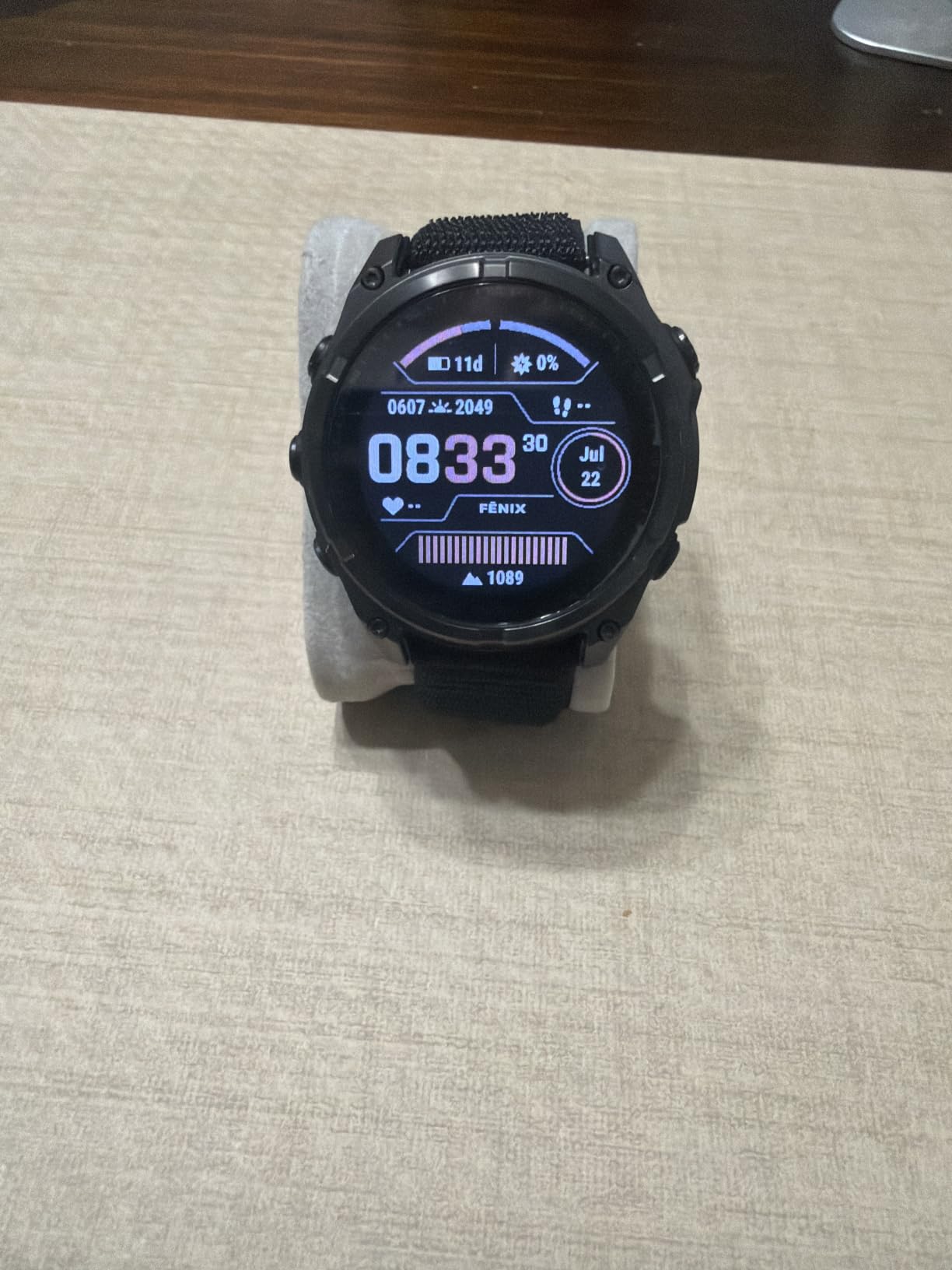 Garmin fēnix® 8 Solar Sapphire, 47mm DLC Titanium Black/Pebble Gray customer photo 2