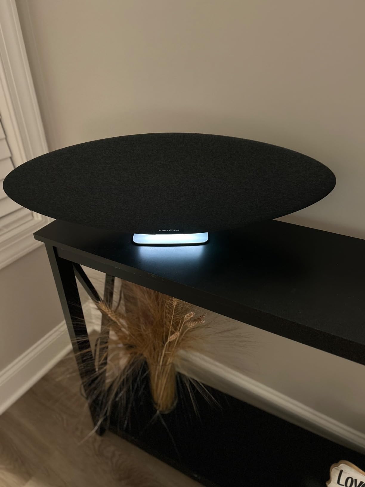 Bowers & Wilkins Zeppelin Pro Edition Wireless Speaker, Space Grey customer photo 2