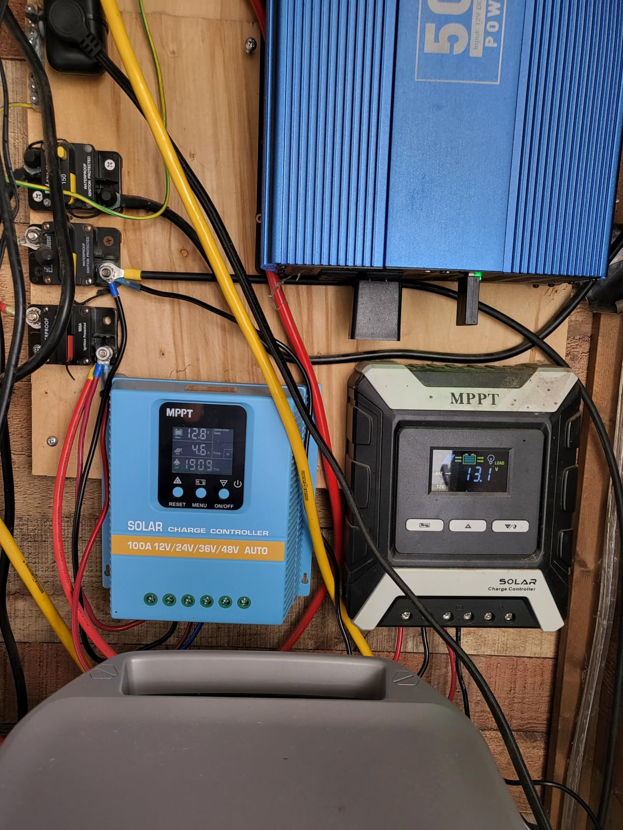 Upgraded 100A MPPT Solar Charge Controller 12V 24V 36V 48V LCD Display Battery Intelligent Regulator Max 100V Input Dual USB for Lead-Acid/Lithium customer photo 2