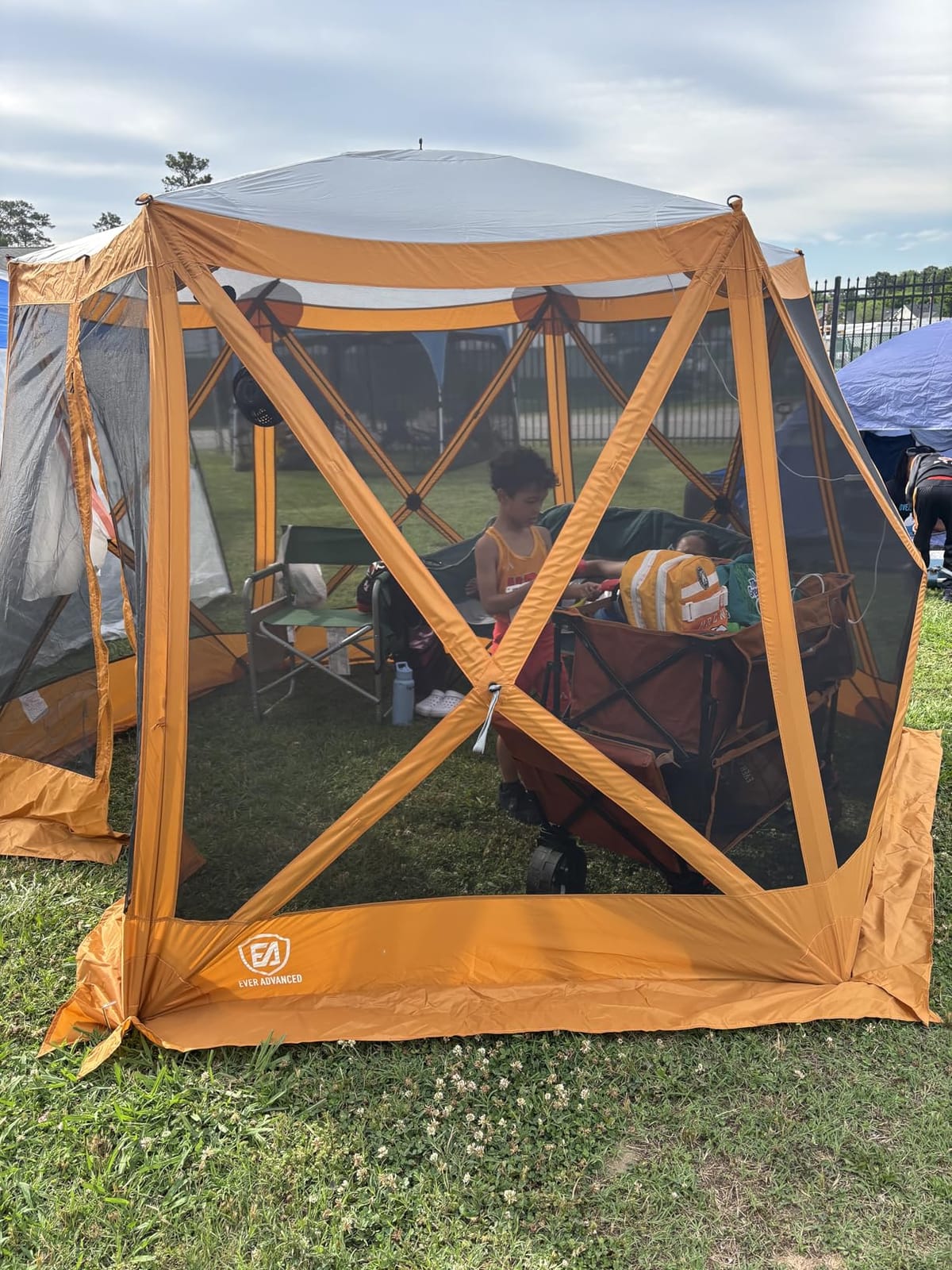 EVER ADVANCED Pop up Screen House Tent for Camping 11.5 x 9.8 ft, Instant Screened Gazebo Canopy with Netting, Portable Shelter Enclosure for Outdoor, Backyard, Khaki customer photo 2