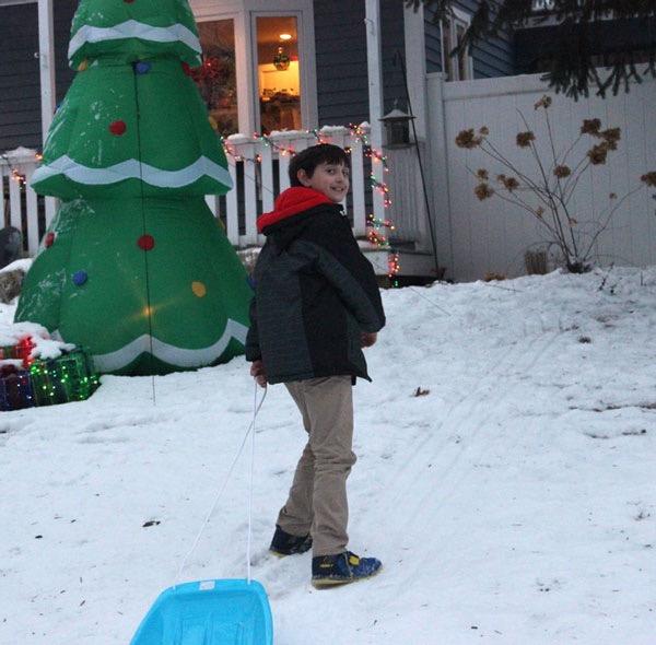 Best Choice Products 35in Kids Plastic Toboggan Snow Sled w/Pull Rope, 2 Handles customer photo 2